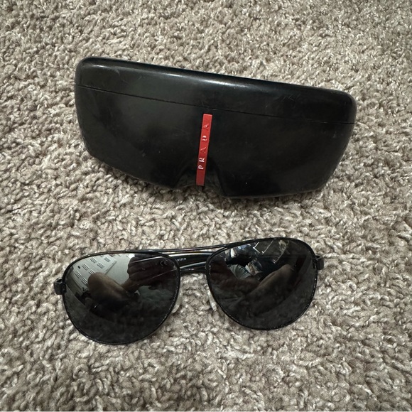 Prada línea rosa sunglasses - Picture 2 of 10